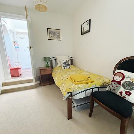 Spacious Town-Centre Apartment With Stunning Views Great Malvern Exterior foto